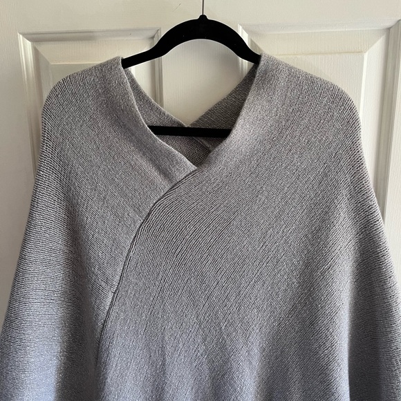 Poncho with Sparkles and Fringe Pale Lavender - Picture 1 of 5